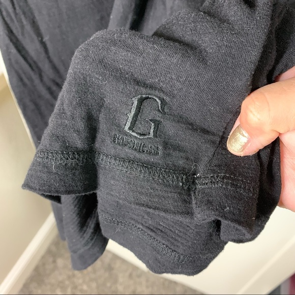 Men’s G by Guess V-Cut T-Shirt - Picture 5 of 11